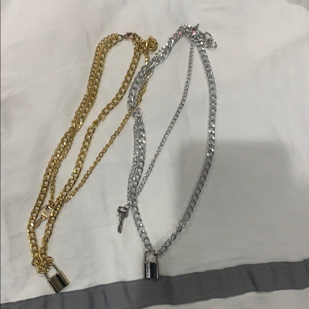 Necklace set
